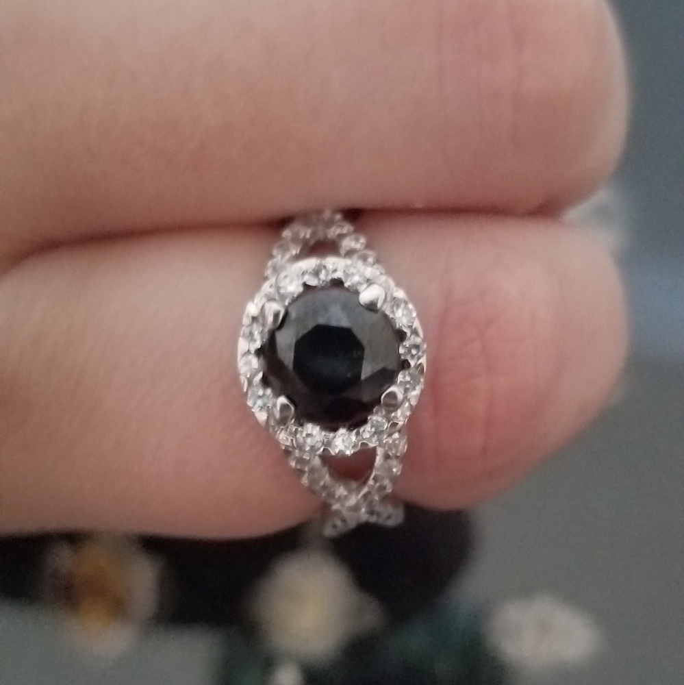 Black Onyx Ring - Picture 2 of 2